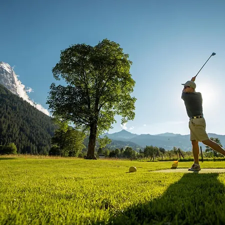 Derby Swiss Quality Grindelwald