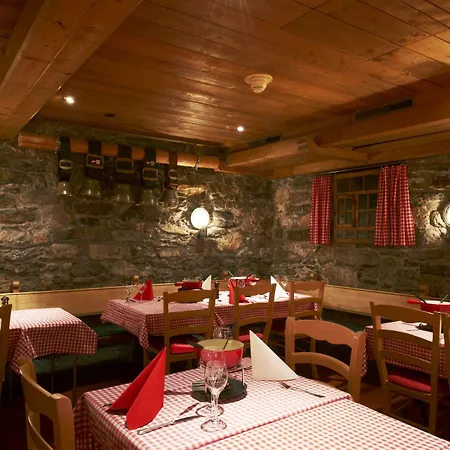 ホテル ダービー　スイス　クオリティ　ホテル 3*